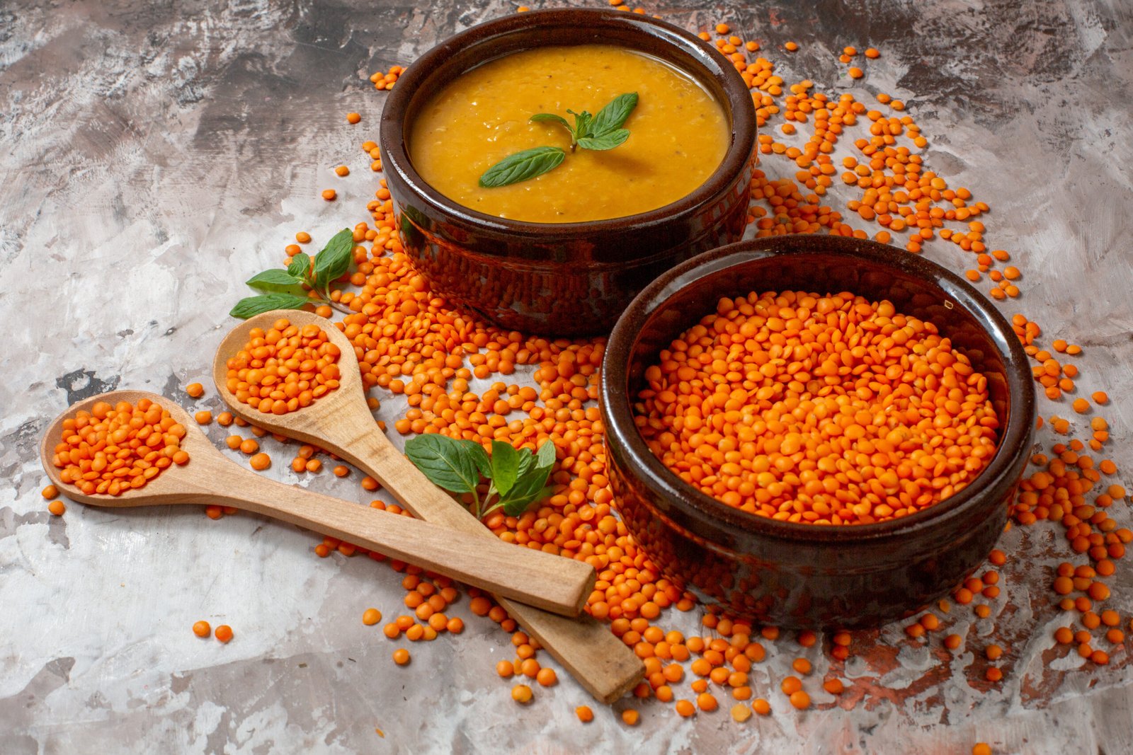 masoor dal protein per 100g