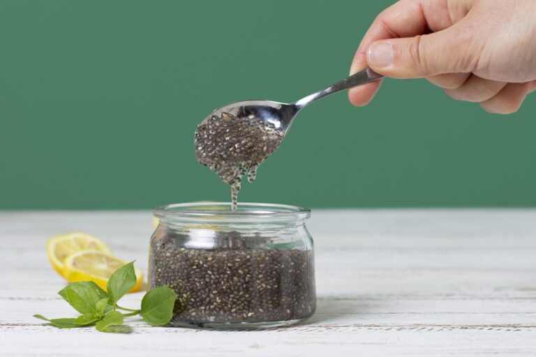 How to Take Chia Seeds for Weight Loss: A Science-Backed Guide by Nutrition Experts