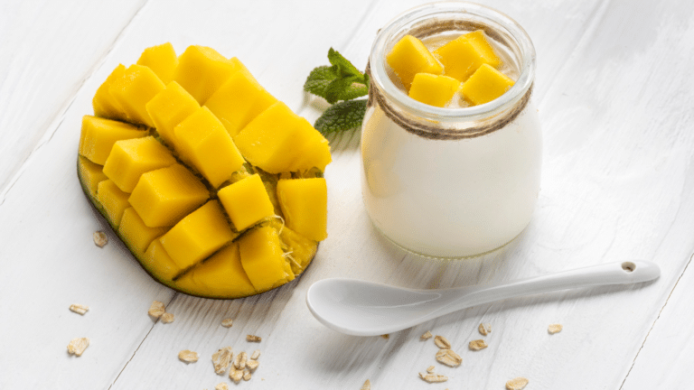 How Many Calories in 1 Mango? Nutrition Facts, Health Benefits & Is It Good for Weight Loss?