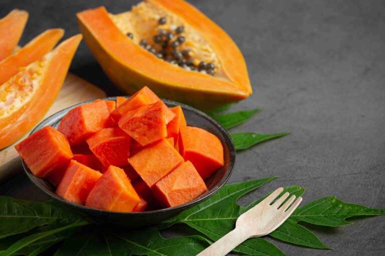 Papaya Nutrition Facts 100g: Calories, Health Benefits, Vitamins & Complete Nutrition Guide