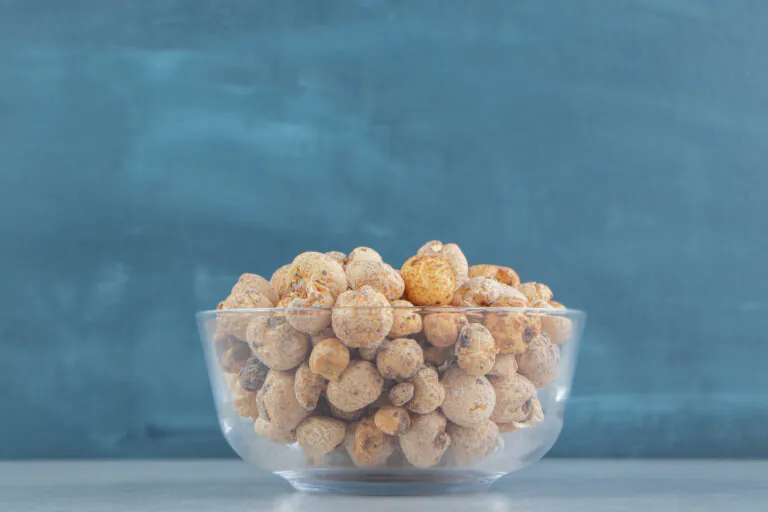 How Much Protein in Soya Chunks? Complete Guide on Nutrition, Benefits, and Daily Use (2026)